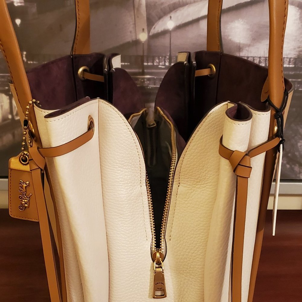 Coach - Harmony - Picture 7 of 13